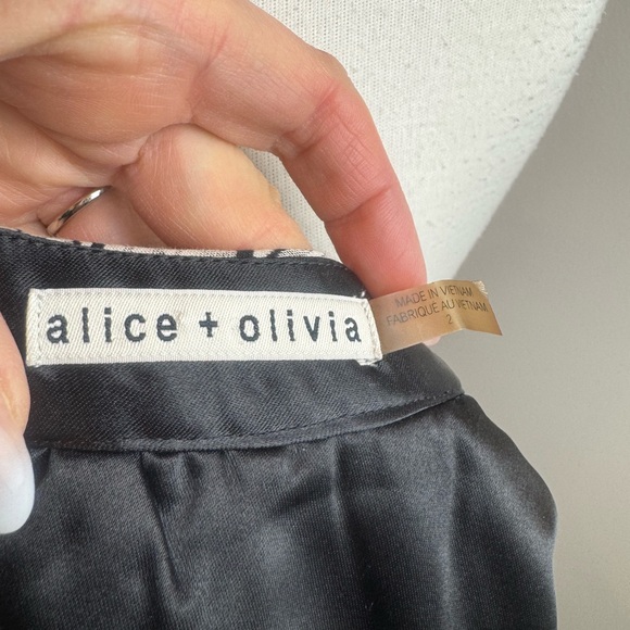 Alice + Olivia Tania Floral Mini Skirt Yellow Black Fit & Flare Size 2 - Picture 6 of 8